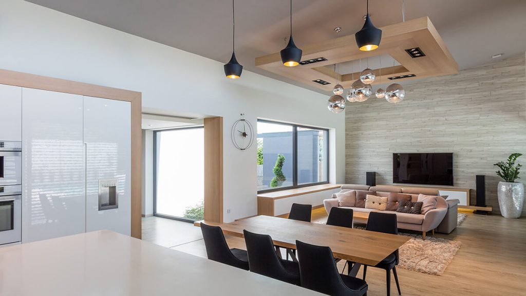 Hatalmas üvegfelületek